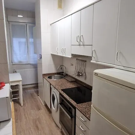 Apartamento El Mirador De Blanca - Pegado Al Nautico - Para 2-4 Pax - Vut-3979-as Gijón